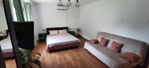 Ground Floor Beach Studio